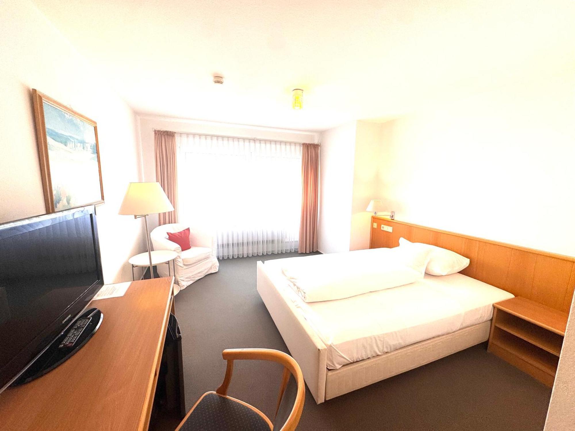 Kirchers Park & Wellnesshotel Kaiserstuhl Garni Endingen am Kaiserstuhl Εξωτερικό φωτογραφία