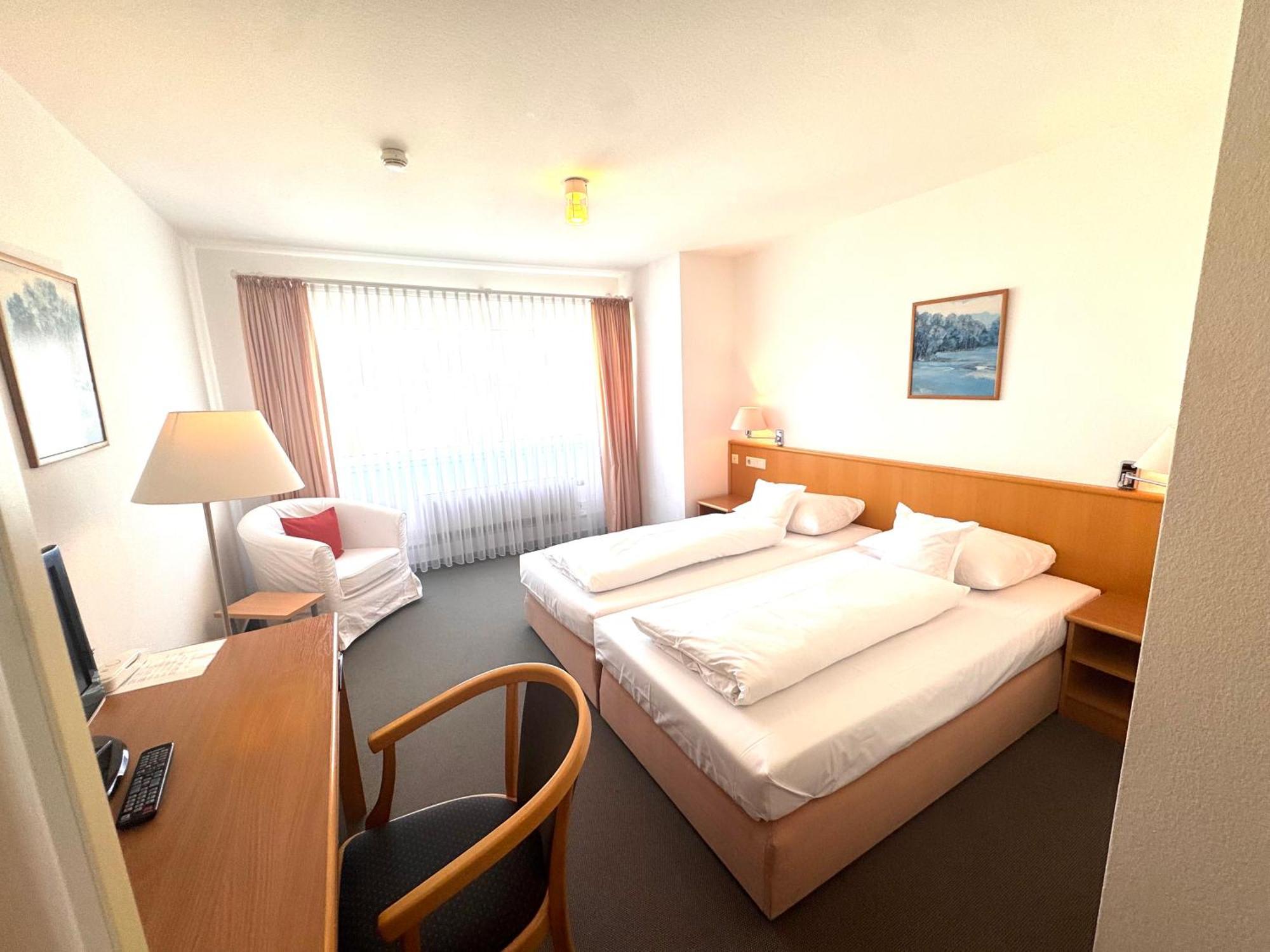 Kirchers Park & Wellnesshotel Kaiserstuhl Garni Endingen am Kaiserstuhl Εξωτερικό φωτογραφία
