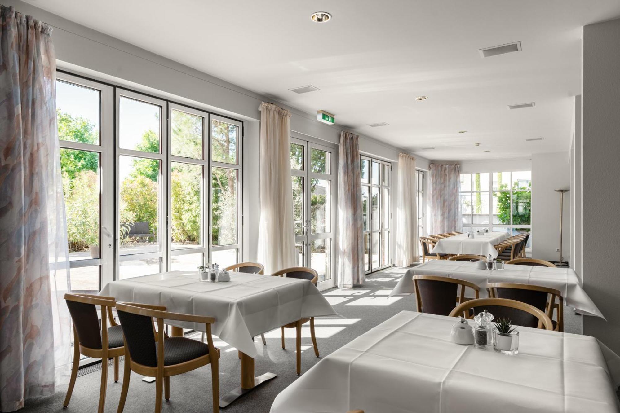 Kirchers Park & Wellnesshotel Kaiserstuhl Garni Endingen am Kaiserstuhl Εξωτερικό φωτογραφία